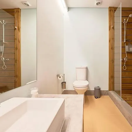 Apartmán Corner House *